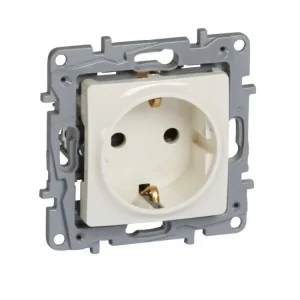 КОНТАКТ ШУКО СЪС ЗАЩИТА ЗА ДЕЦА NILOE, БЯЛ, IP44 - Image 1
